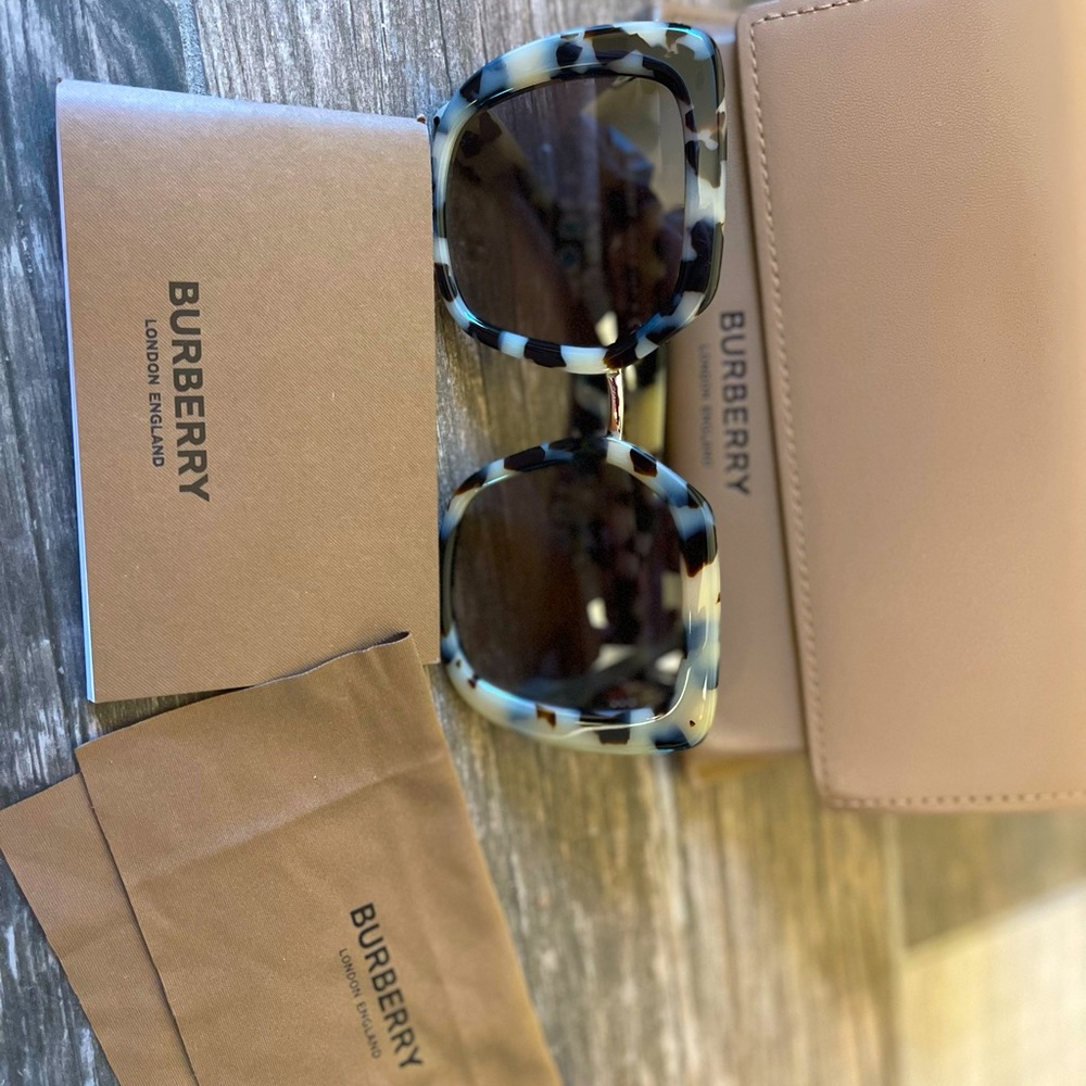 Burberry Sunglasses
